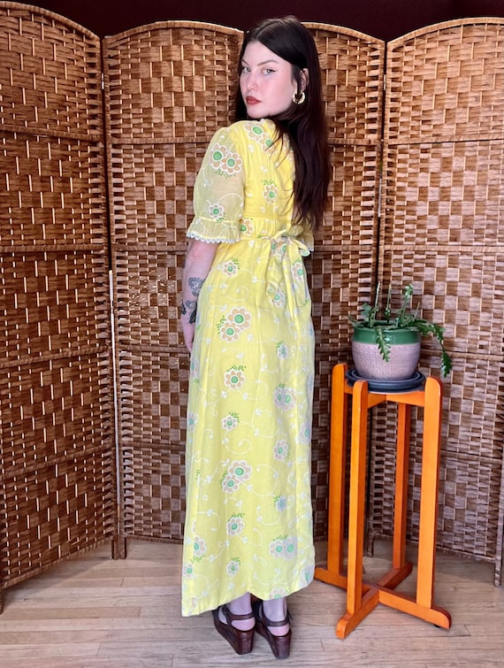 1960s Yellow Floral Maxi Dress - image 6