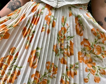 1960s orange floral pleated skirt