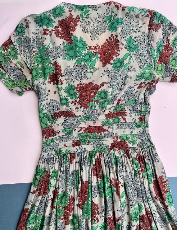As Is 1940s Floral Rayon Dress - image 5