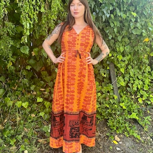 S/M 1970s Alfred Shaheen Novelty Print Maxi Dress