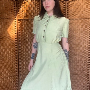 1940s Green Apple Puff Sleeve Dress image 6