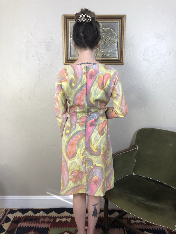 Medium 1960s pastel paisley dress - image 2