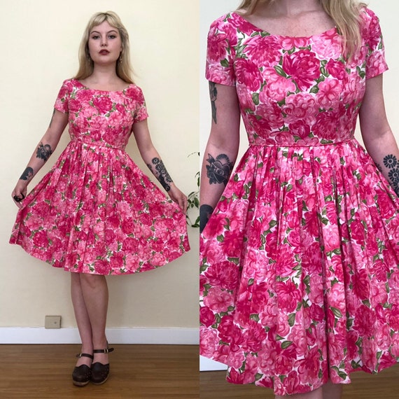 XS petite 1950s rose print fit and flare