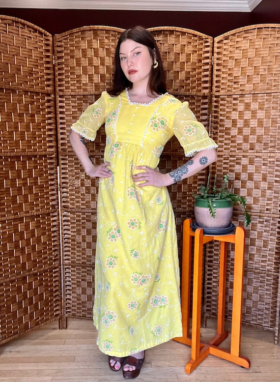 1960s Yellow Floral Maxi Dress - image 2