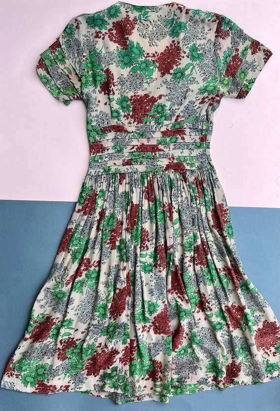 As Is 1940s Floral Rayon Dress - image 4