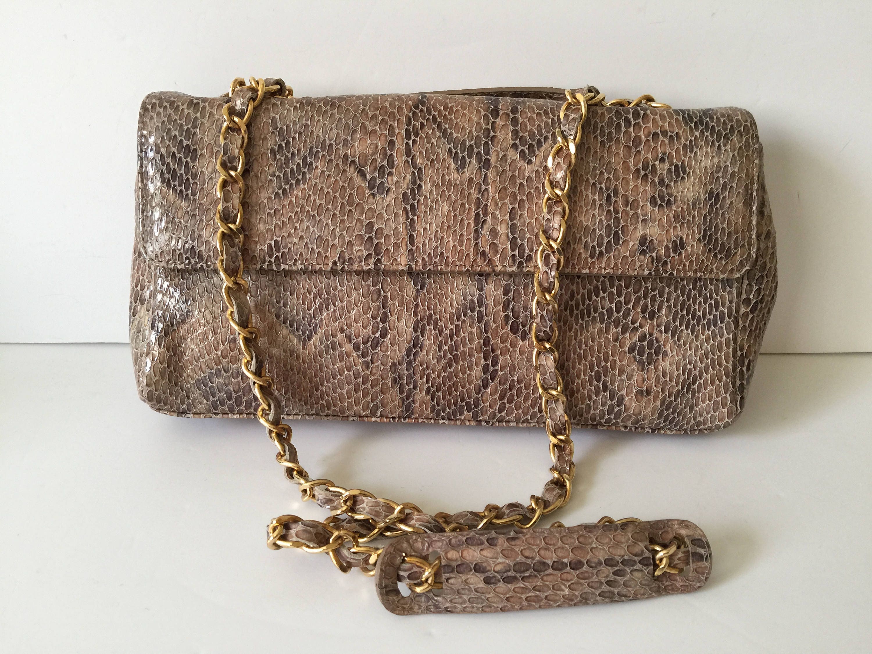 Stuart Weitzman Snake Printed Leather Shoulder Bag Stuart Weitzman Snake Printed Leather Shoulder Bag