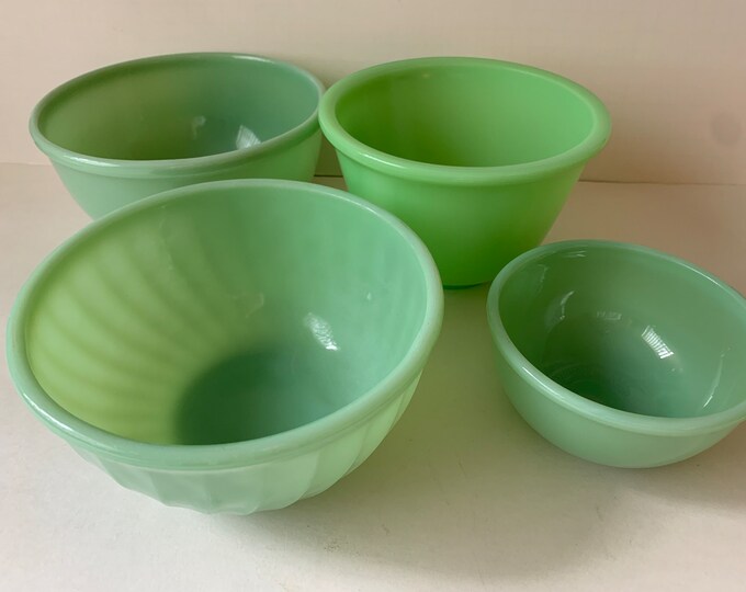 Vintage Jadeite Bowls, Jadite Collection, Mid Century Green Jadite