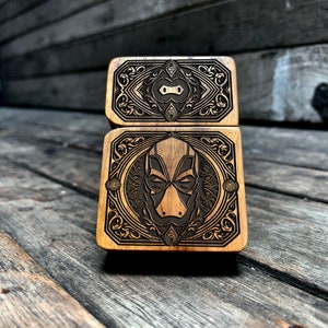 Scarlet Jester Java Teakwood Engraved Lighter