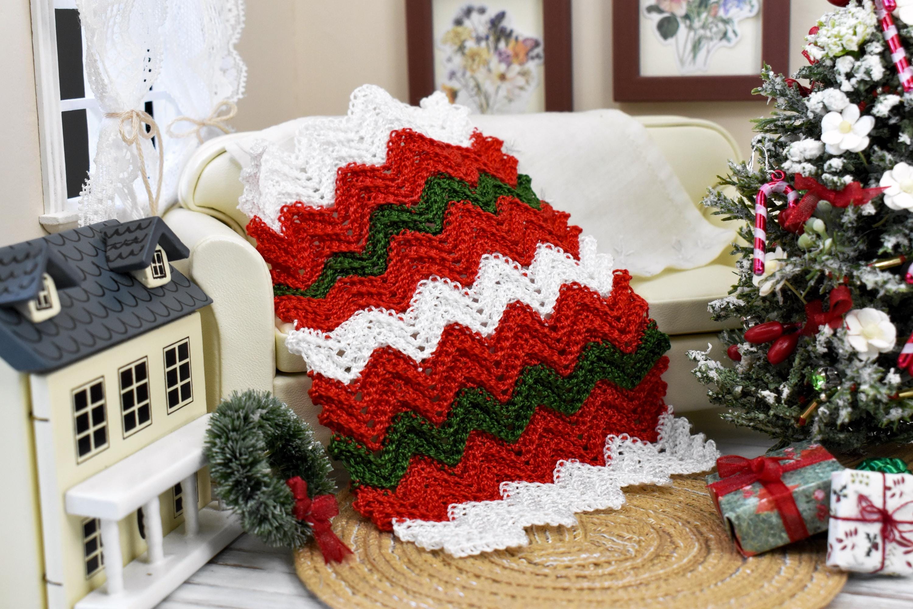 Red White Green Crochet Blanket - Etsy