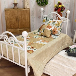1 12 Scale Single-Twin Autumn Bedding, Miniature 4 Piece Doll Bed Quilt, Mini Bed Pillow, Dollhouse Comforter, Dolls House Blanket Bedspread