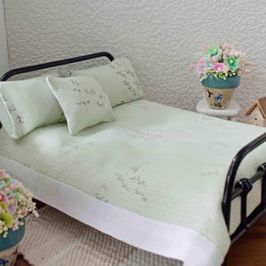 Dollhouse Bed Set, Black Wire, 10 Piece Green Full Double Bedding, 1:12 Scale