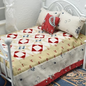 Rustic Dollhouse Bedding, Red Miniature Farmhouse Quilt with Pillows, 1 12 Scale Comforter, Dolls House Blanket, Full Double Size Bedspread
