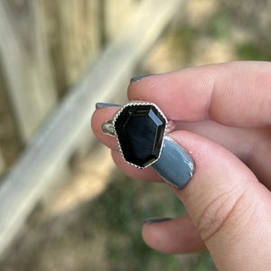 Anello in onice nero - Argento Sterling Onice nero - Anello scudo - Gioielli in onice nero - Anello con pietre preziose - Anelli in argento Sterling - Anello in onice - Nero