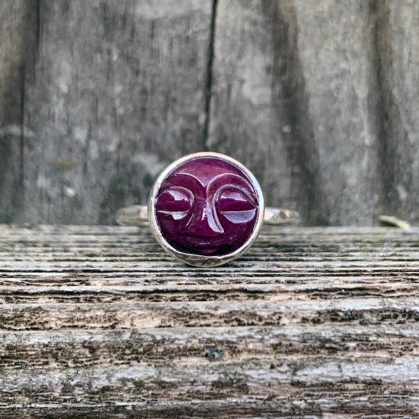 Ruby Moon Ring - Carved Moon Face Ring - Moon Ring - Red Ruby Ring - Red - Sterling Silver - Sleepy Moon Face Ring - Birthstone Ring - Moons