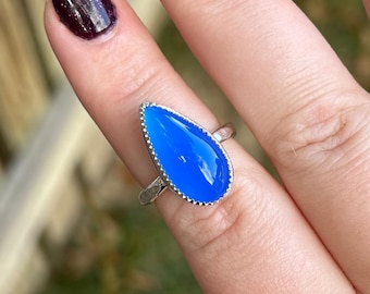 Anillo de calcedonia azul - Anillo azul brillante - Calcedonia - Plata de ley - Anillo azul - Anillo de piedras preciosas - Azul - Anillo de verano - Calcedonia azul