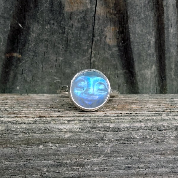 Rainbow Moonstone Moon Ring - Carved Moon Face Ring - Moon Ring - Blue - Sterling Silver - Sleepy Moon Face Ring - Rainbow Moonstone Ring