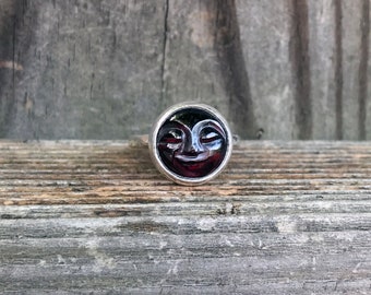 Garnet Moon Ring - Carved Moon Face Ring - Moon Ring - Garnet Ring - Red - Sterling Silver - Sleepy Moon Face Ring - Birthstone Ring - Moons