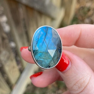 Labradorite Sterling Silver Ring - Statement Labradorite Ring - Oval Labradorite Ring - Blue Labradorite Ring - Labradorite Jewelry