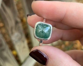 Grüner Kyanit Ring - Sterling Silber Grüner Kyanit Ring - Grüner Kyanit Stapelring - Kissenschliff Kyanit Ring - Mintgrüner Kyanit Ring