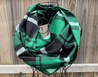 Green, Black, White Plaid Infinity Scarf, Mediumweight Brushed Cotton Scarf