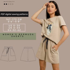 Puede incluir: Un patrón de costura digital para pantalones cortos Bermuda para mujer. El patrón incluye instrucciones para las tallas US 0-30, UK 4-34 y EU 32-62. Los pantalones cortos están diseñados para una altura de 1,67 a 1,73 m y una cintura de 167 a 173 cm.