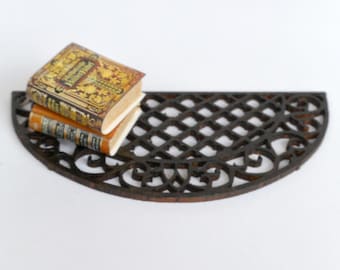 Doormat A - dollhouse miniature 1:12