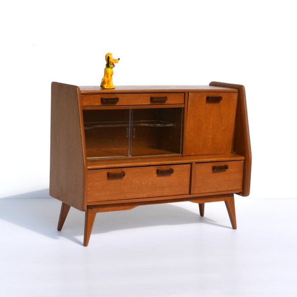 50er-Jahre-Sideboard-Puppenhaus-Miniaturbausatz 1:12