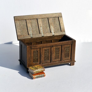 16th century Chest dollhouse miniature kit 1:12