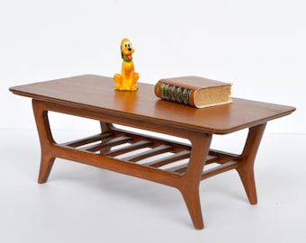 1950's Salon Table - dollhouse miniature furniture kit 1:12