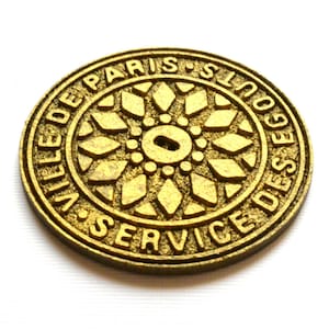 Manhole Cover Paris dollhouse miniature kit 1:12