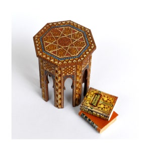 Moorish Stool dollhouse miniature kit 1:12