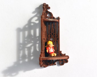 Victorian Corner Wall Rack dollhouse miniature kit 1:12