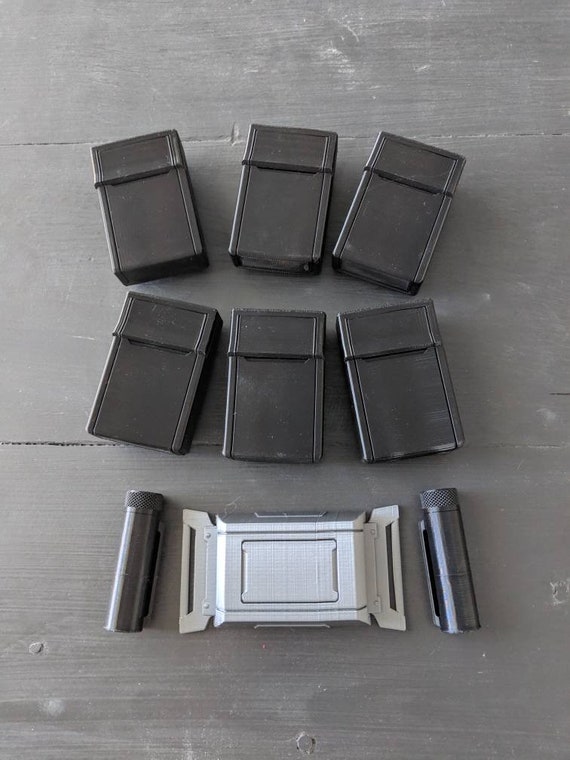 Dawn of Justice Batman belt accessories
