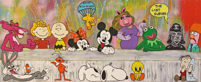 Pu&ograve; includere: Un dipinto pop art che parodia L'Ultima Cena, con personaggi dei cartoni animati come la Pantera Rosa, Bugs Bunny, Topolino e Kermit la Rana. L'opera d'arte ha uno sfondo colorato e macchiato e un tavolo di legno bianco.