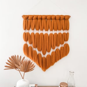 Boho Wall Hanging "Stevie" in Rust | Fiber Wall Tapestry | Roving Wool Wall Hanging | Fiber Art | Merino Wool Tapestry