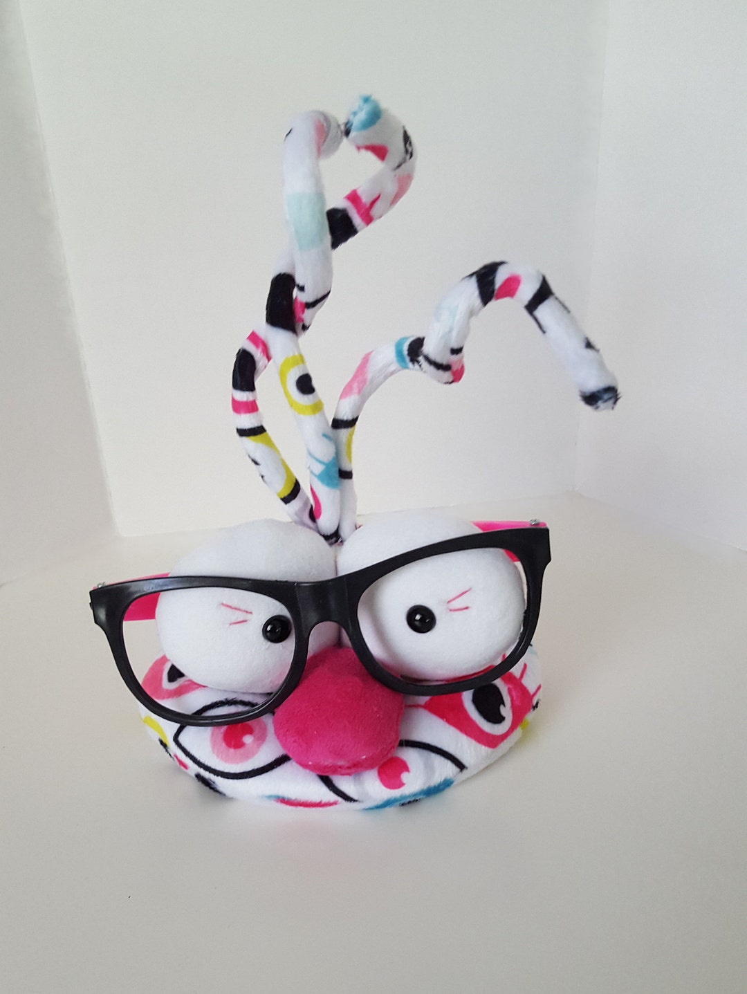 The Lunartiks®, Eyeglasses Holder, Soft Minky Fabric, Pink Peepers