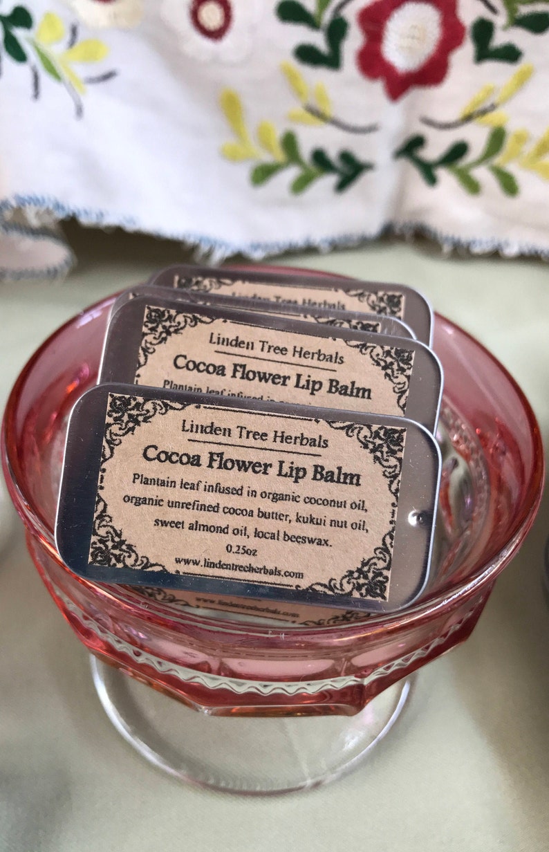 balsamo labial con manteca de cacao