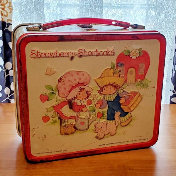 Vintage Lunch Box - Etsy