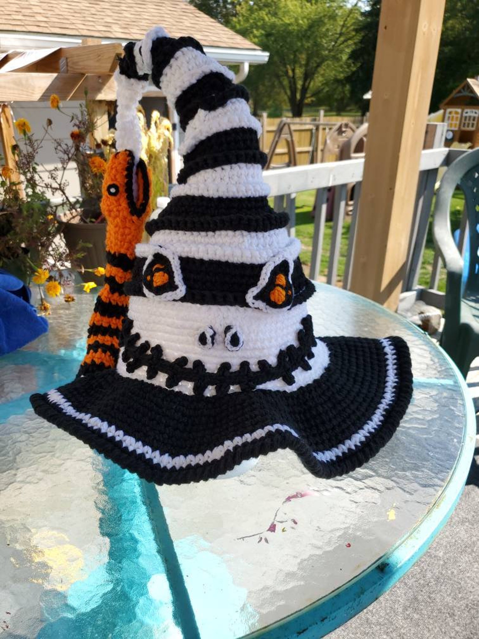 Witch's hat skeleton Witch's hat | Etsy
