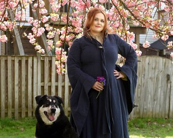 Catelyn Stark inspired linen "home" gown cosplay with hand beaded embroidered collar and Tully fish brooch, costume