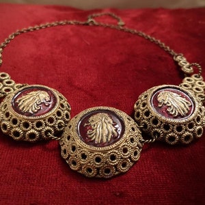 Cersei Lannister inspired bauble choker necklace cosplay, new style PLA plastic print, Lion of Lannisters Halloween costume