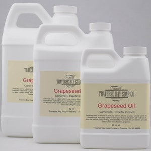 Grapeseed Oil. 16 oz, Soap making, lotion, creams, massage oil, bath, beauty, lip balm. Grape seed
