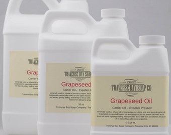 Grapeseed Oil. 16 oz, Soap making, lotion, creams, massage oil, bath, beauty, lip balm. Grape seed