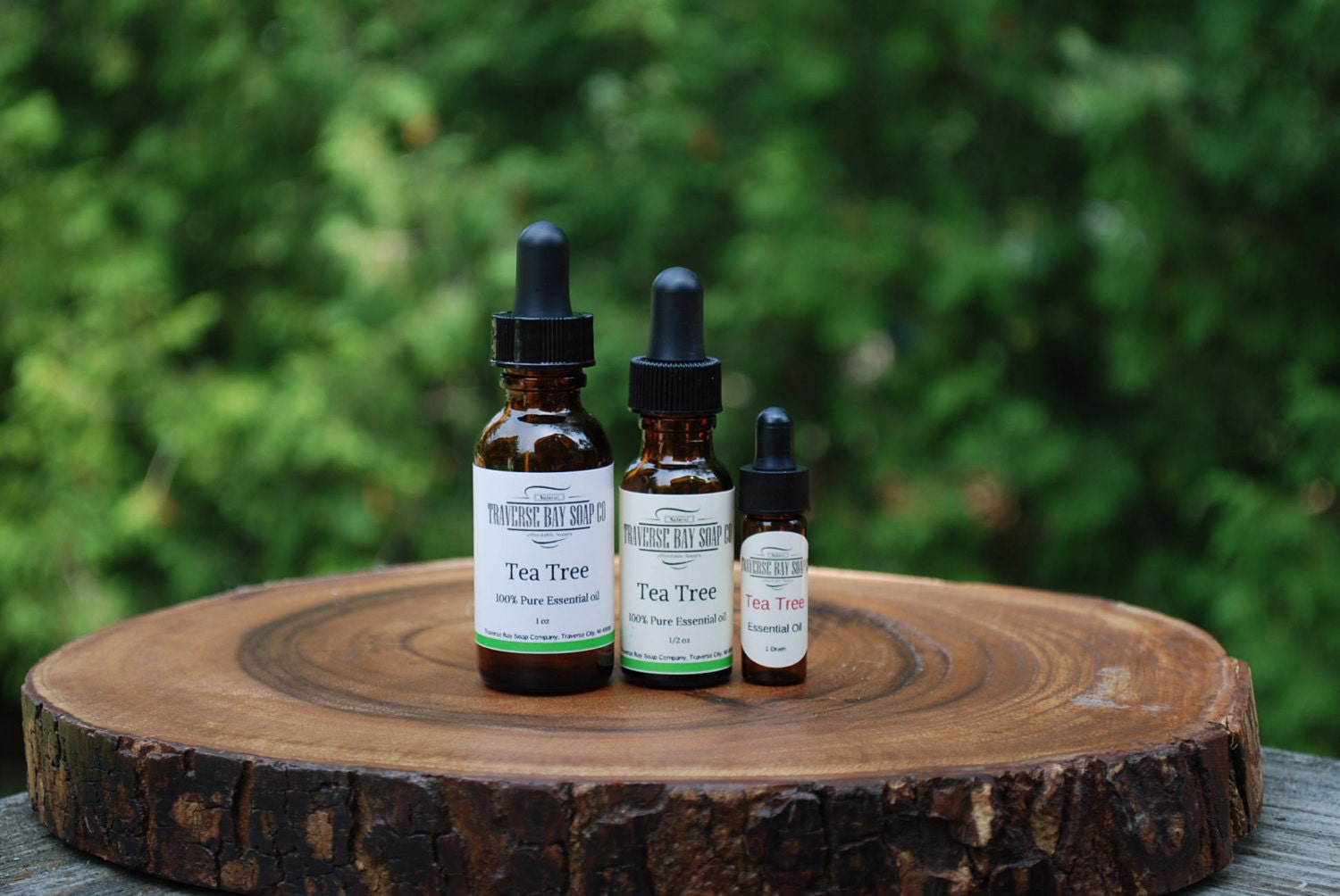 Tea Tree Essential Oil - 100% pure essential oil - tea tree oil - aro…