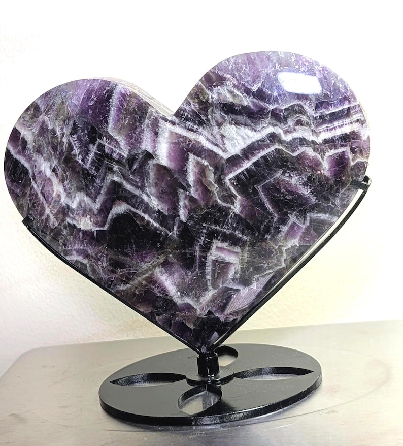 XL Chevron Amethyst Heart| Comes with a custom steel stand image 1
