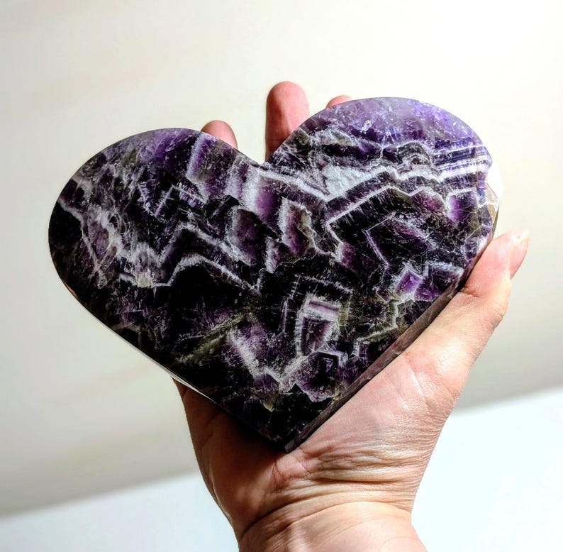 XL Chevron Amethyst Heart| Comes with a custom steel stand image 3