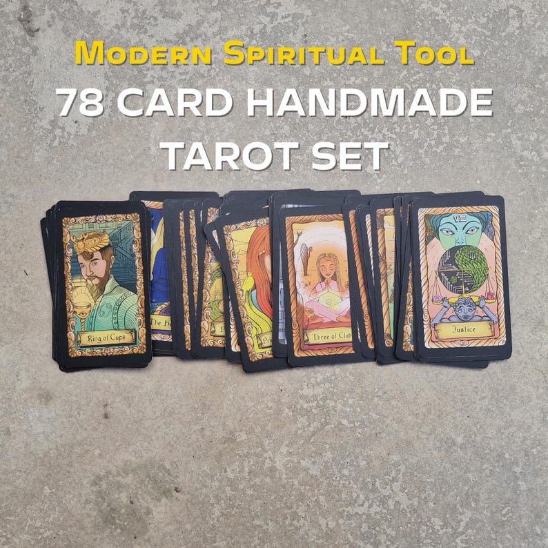 Baralho de Tarô com 78 cartas · Tarô da Conspiração · Tarô moderno feito à mão · Ideal para iniciantes e profissionais imagem 1