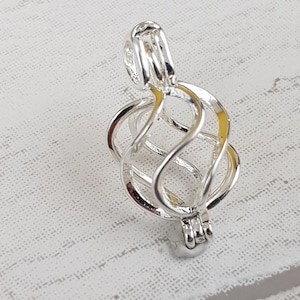Cage Pentant, Filigree Cage Pendant #1