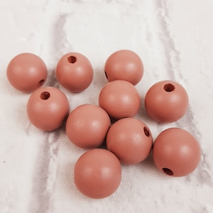 Cuentas de madera redondas marrones de 20 mm - teñidas y enceradas - 10 piezas