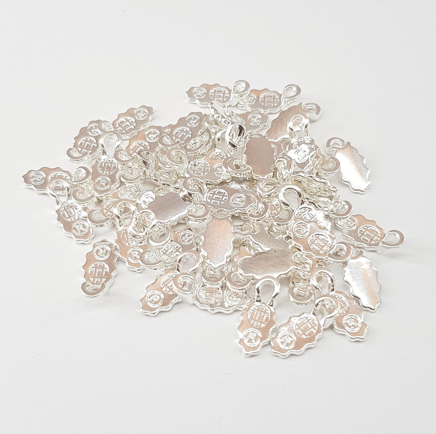 50 Glue on Earring Bails Aanraku Style Glue on Pendant Bails Etsy UK